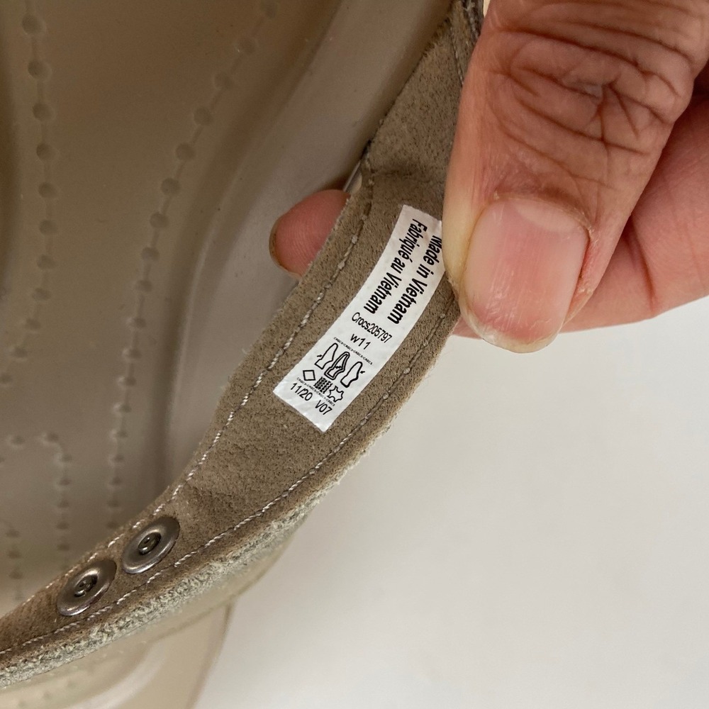 Crocs Dual Comfort Capri V Women's Flip Flop Size 11 Cream Thong Faux Leather - Picture 10 of 11